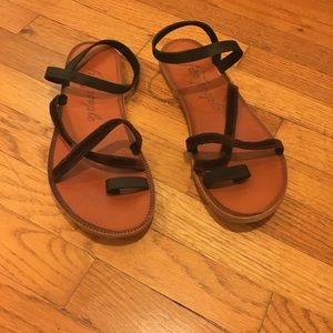 Free People sandals